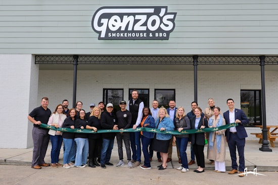 Smoke Signals In Luling, Gonzo’s Fires Up Bigger Pit On River Road
