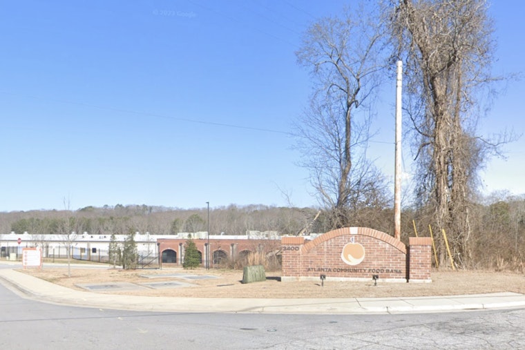 SNAP Squeeze Swamps Atlanta Food Banks As Families Crowd Pantry Lines