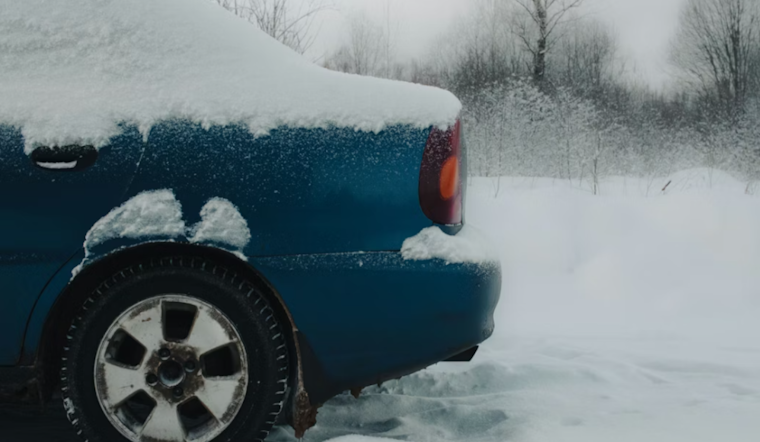 Snow Slackers Beware: Maryland Drivers Ordered To Ditch Ice Or Pay Up