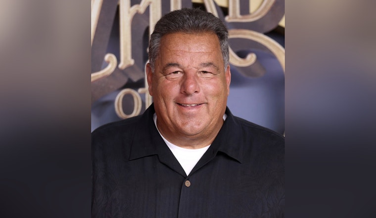 Sopranos Wiseguy Steve Schirripa Runs the Show at Radio City’s Garden of Laughs