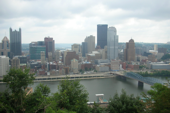 Soup-Thick Fog Strangles Pittsburgh Rush Hour As Warm Rains Move In