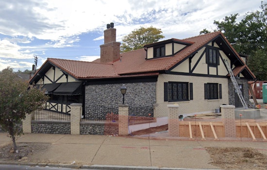 South City Icon Uncle Bill's Stages Comeback, Wood Paneling and All