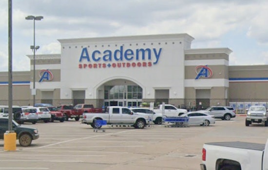 South Florida Landlord Snaps Up Conroe’s Montgomery Plaza Power Center
