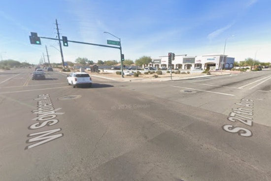 South Phoenix School Bus Smash Snarls Commute, Kids Escape Injury