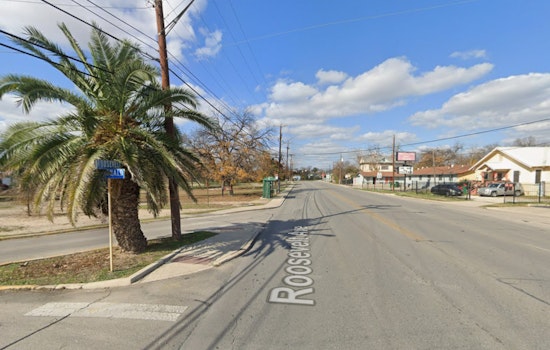 South Side Roosevelt Chaos: Officer Hurt As Cops Nab Two After Shot Fired At Car