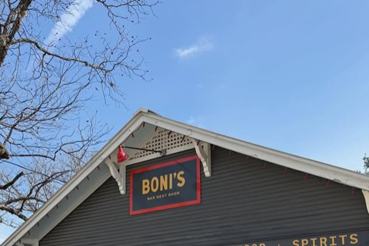 South Austin Bungalow Bar Sneaks In Spanish Snacks Beside Lenoir