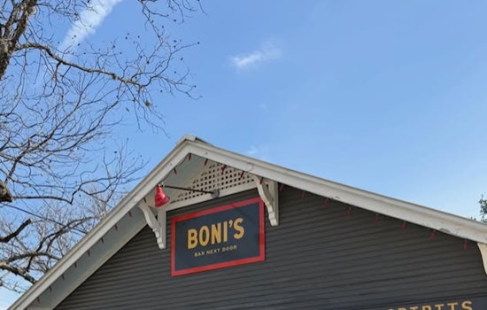 South Austin Bungalow Bar Sneaks In Spanish Snacks Beside Lenoir