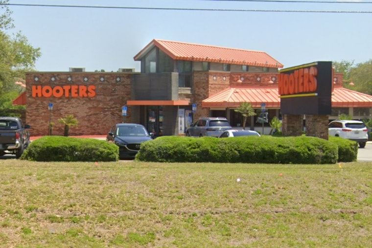 Southside Swoop: Supra Sushi Snags Old Tinseltown Hooters Spot