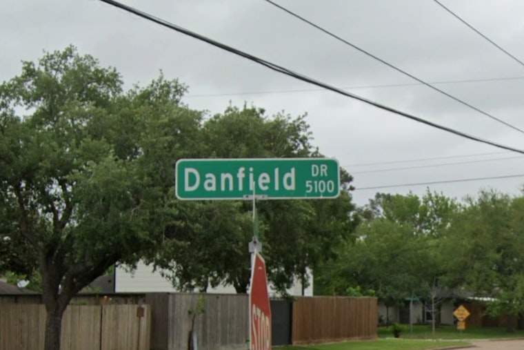 Southwest Houston Spouses Trade Shots in Bizarre One-Gun Standoff