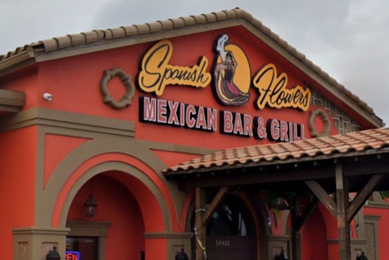 Spanish Flowers Splashes Onto I-45 With Baja-Style Seafood Bar