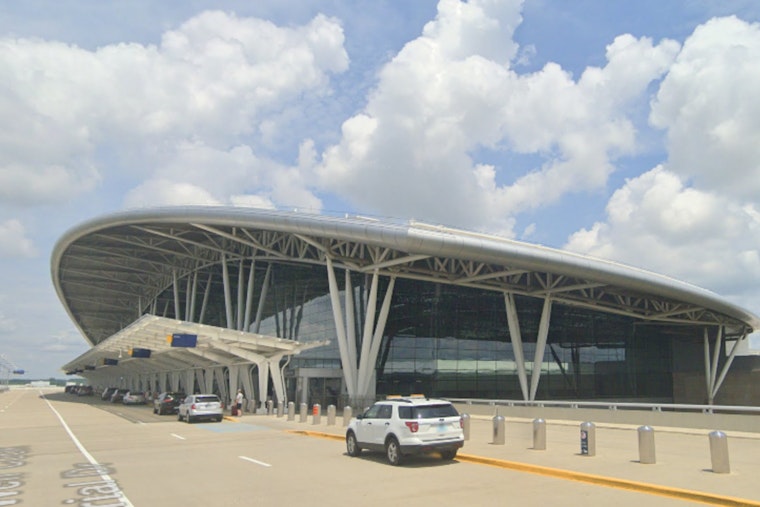 Speed Freaks Rejoice: Clear Lanes Headed to Indianapolis Airport This Summer