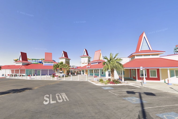 Splash Jobs Bonanza Cowabunga Vegas Aims To Hire 1,000 For Summer Season