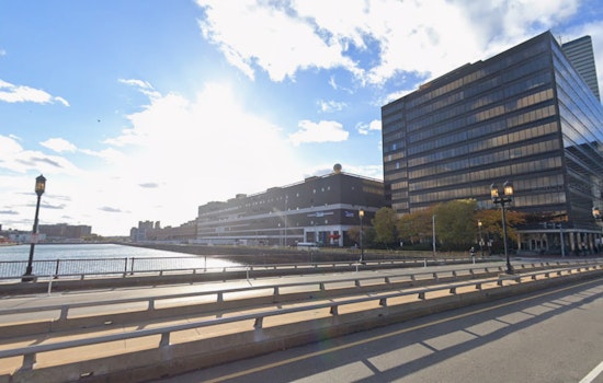 Spring Tease: Boston Basks In Sun Before Rain Whips Friday Commute