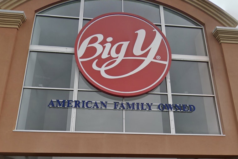 Springfield Shopper Snags First $1 Million Cashword Payday at East Longmeadow Big Y