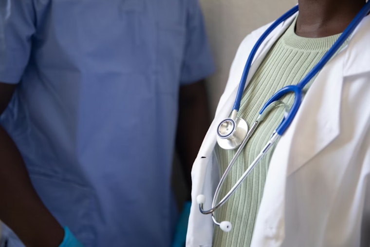 Squeezed Tampa Bay Patients Crowd Last-Resort Clinics as Safety Net Thins