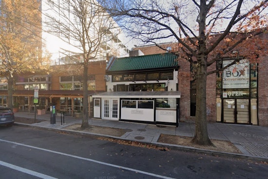 St. James Turns Up Caribbean Heat On 14th Street Lunchtime