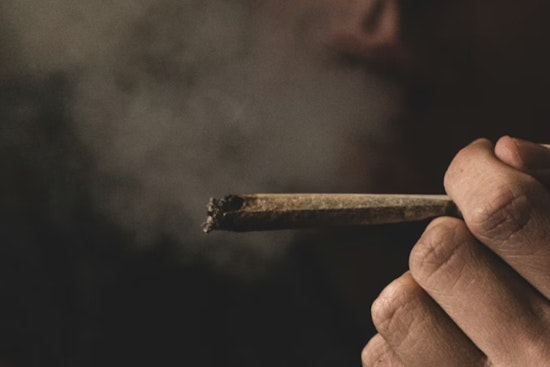 St. Louis Bets on Smoke to Lure Big-Money Cigar Show