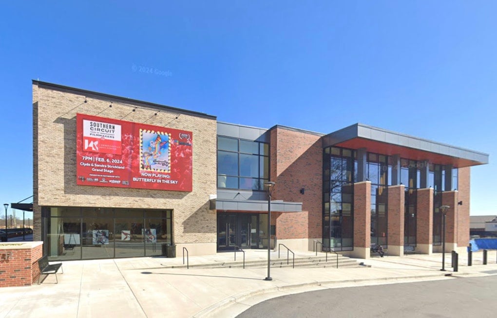 Stage Fight In Lawrenceville As City Hall Squeezes Aurora Theatre