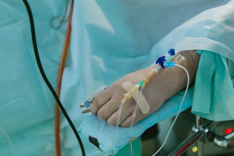 Stanford MS Patients Take Bold Shot On Cancer T-Cell Gambit