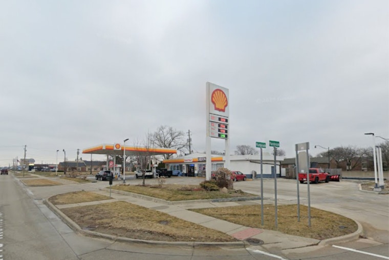 Sterling Heights Gas Station Roof Ripped Down by Roaring Winds
