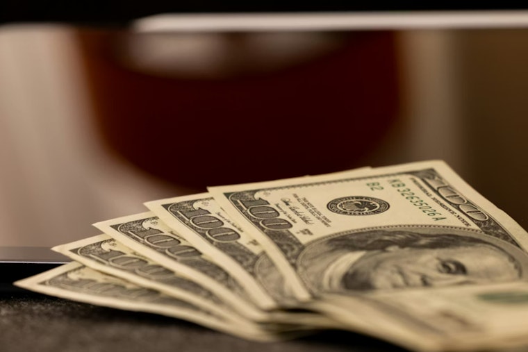 Sticker Shock on the Sound: Seattle Diners Cut Back as Tabs Keep Climbing