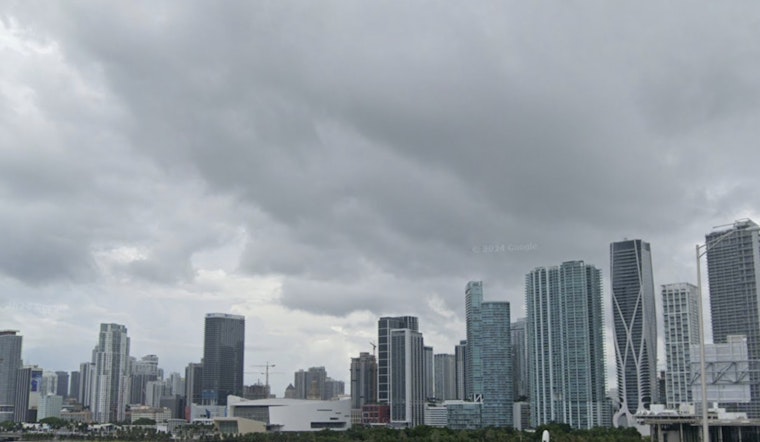 Stormy Showdown: Miami In For A Wild Night Of Thunder And Wind