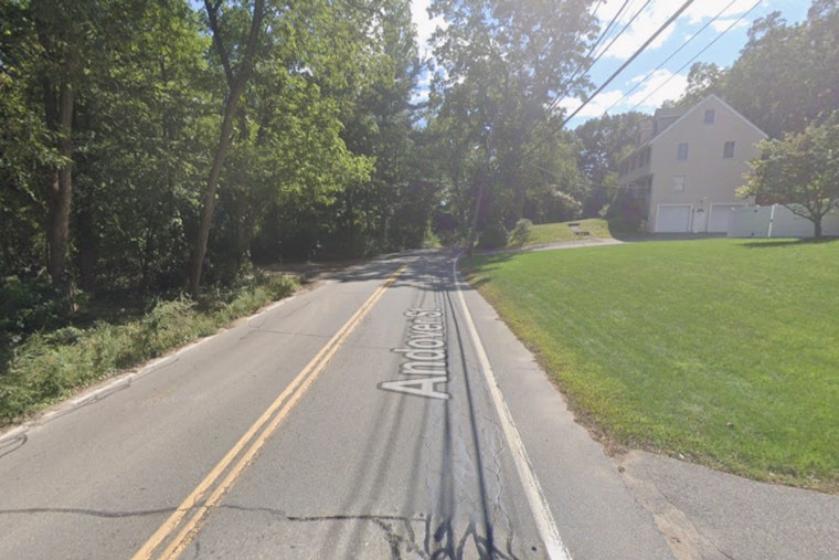 Stubborn Andover Street Smoke Has North Wilmington On Edge