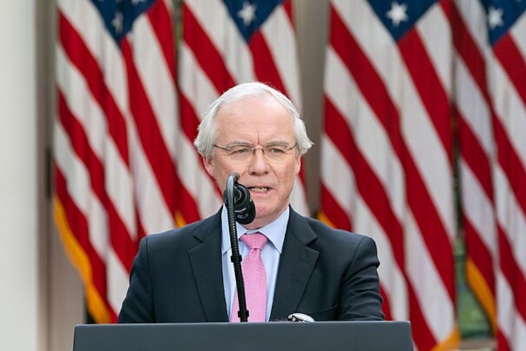 Subpoena Shock: Cincinnati’s Ex-Kroger Chief Pulled Into Albertsons Merger Brawl