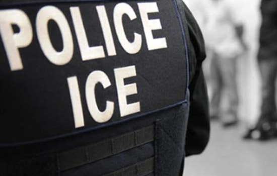 Suburban St. Louis Cops Cut Quiet ICE Deals, Ignite Local Debate
