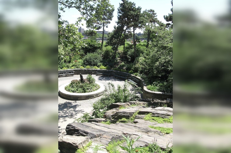 Suspicious Device Scare Shuts Carl Schurz Park, Freezes Upper East Side Streets