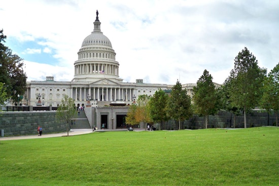 Suspicious Package Sparks Capitol Visitor Center Shutdown, Streets Sealed Off