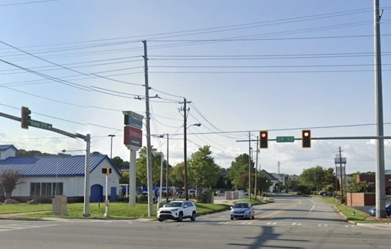 SWAT Storms Woodstock Strip as Troopers Shut Down Hwy 92 at I-575