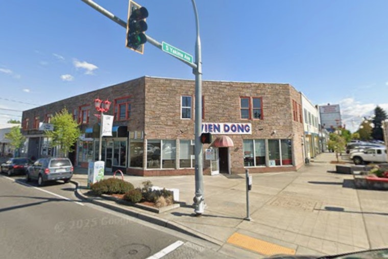 Tacoma Street-Food Star Nana Thai Hits Lincoln District With Khao Soi Worth Sitting Down For