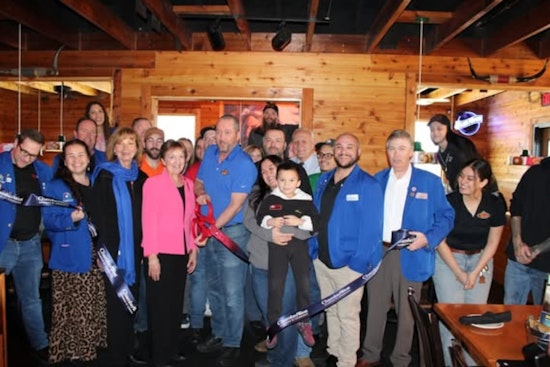 Taylorsville Roadhouse Packs In 60 New Seats To Tame Dinner Rush