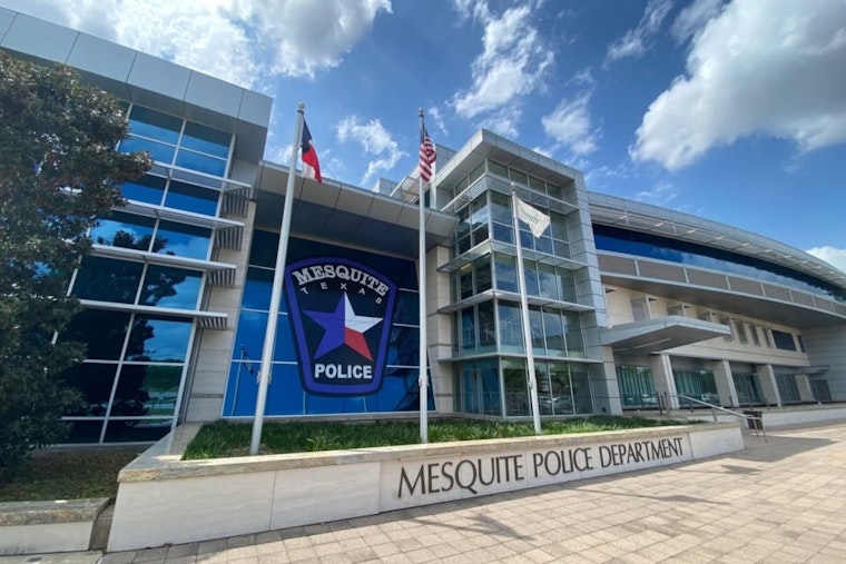 Teen Swarm Alert Has Mesquite Cops Flooding Town East Mall