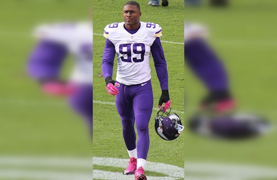 Texans Throw $40.1M At Sack Machine Danielle Hunter To Keep Rush Roaring
