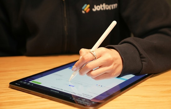 Texas Lawmakers Revisit Classroom Tech After TPPF Warning