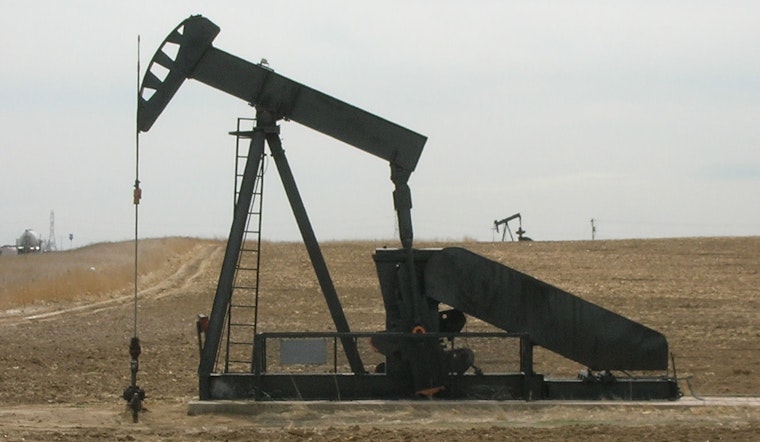 Texas Oil Patch Heats Up While Jitters Linger