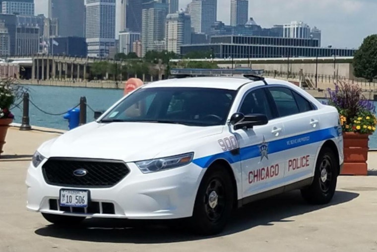 Three Chicago Police Officers Hurt in Lawndale Crash