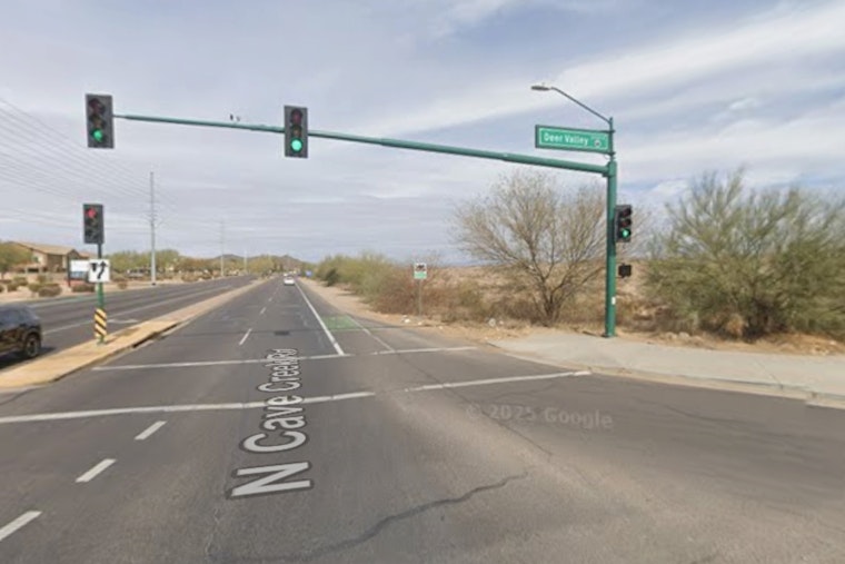 Three Hurt As Plane Crashes Near Deer Valley Airport In North Phoenix