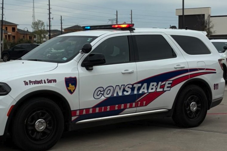 Tomball Parkway Shock: Apartment Robber Pistols Resident, Bolts On Foot
