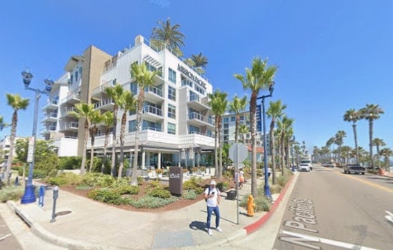 Top Gun House Lands Airport Scoop Shop As An's Gelato Taxis Into Oceanside