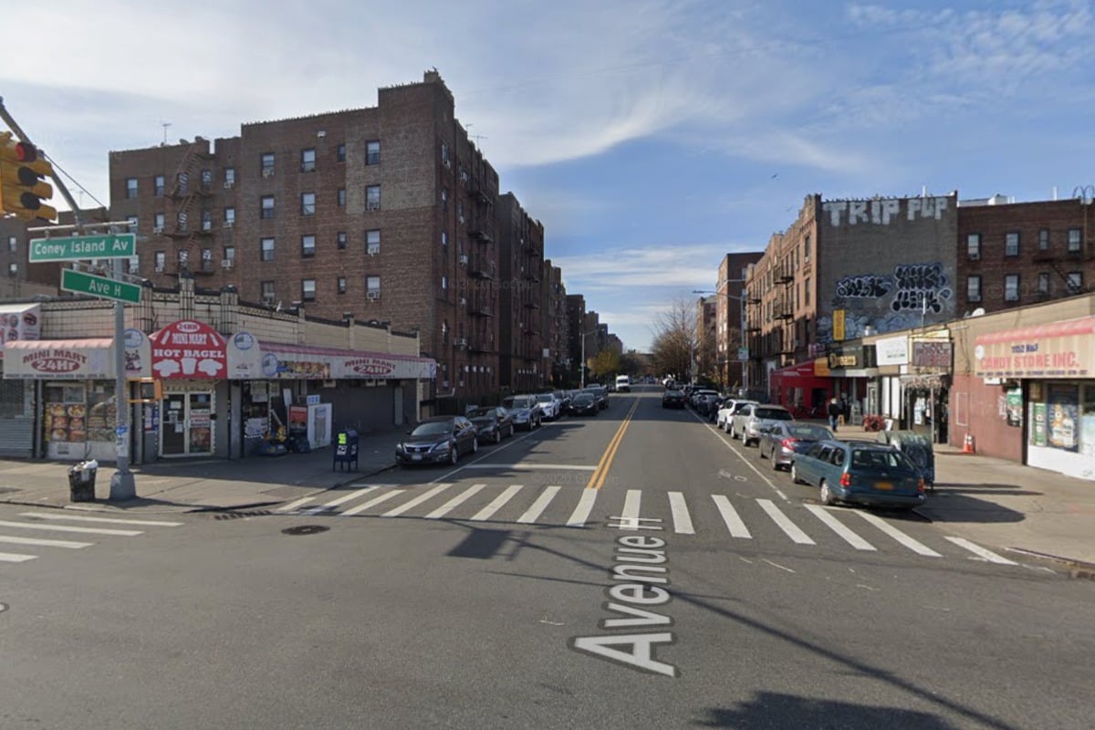 Massive Midwood Fire Sends Smoke Over Brooklyn