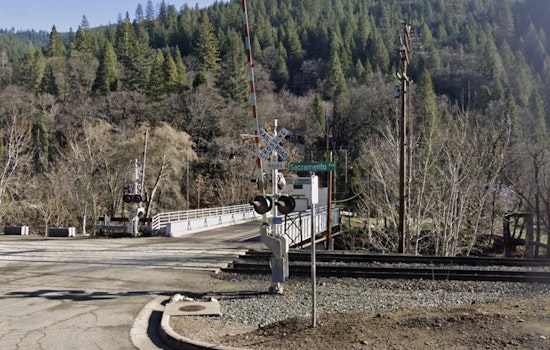 Train Chaos at Cantara Loop as 19 Cars Jump the Tracks Near Dunsmuir