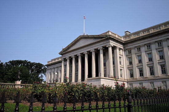 Treasury Sounds Alarm, Drags Insurers Into Private Credit Hot Seat