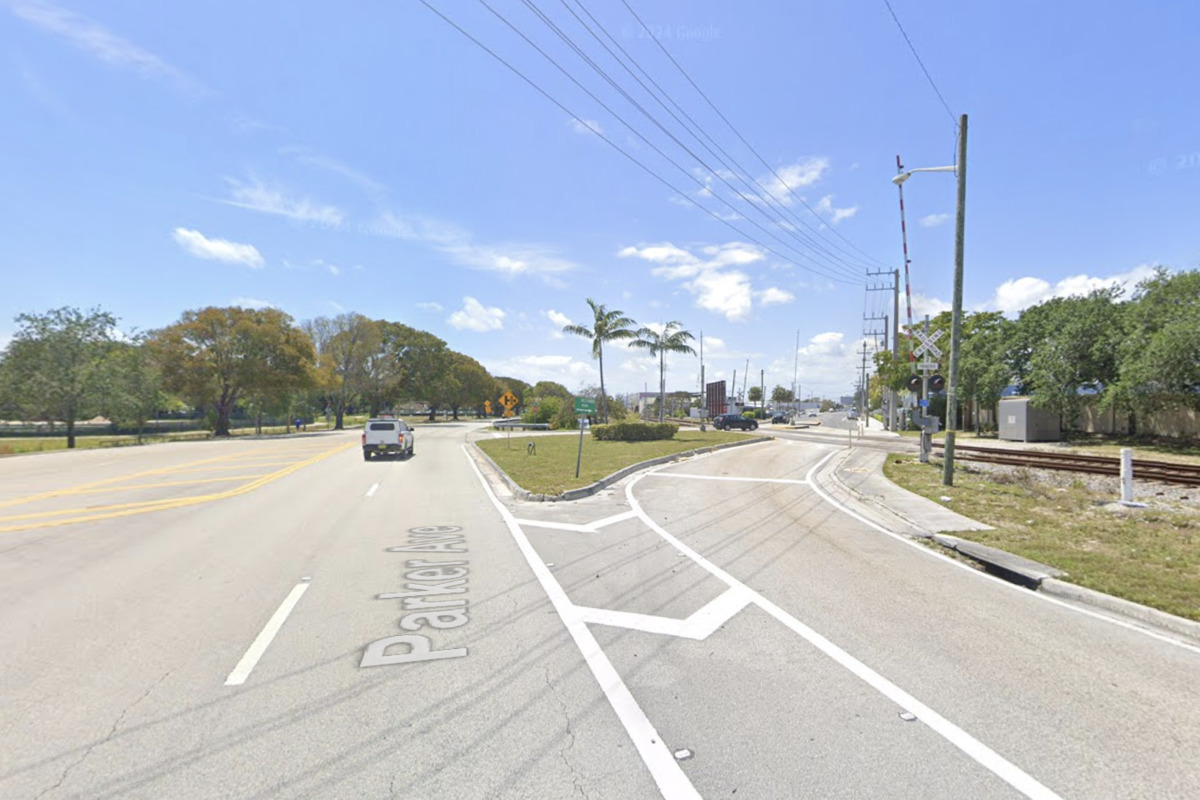 Pedestrian Killed By Tri‑Rail Near Howard Community Park — West Palm