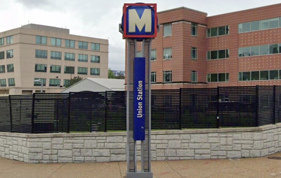 Union Station Shock: Metro Guard Smashed With Railroad Spike On The Tracks