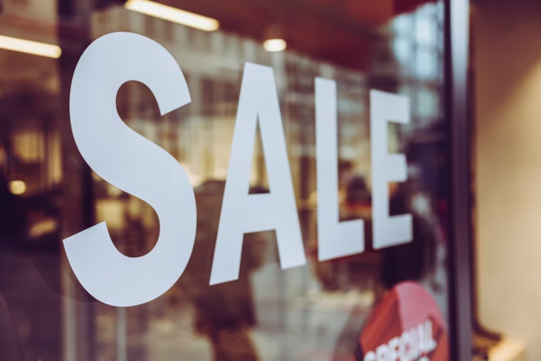 Shoppers Hit The Brakes As U.S. Retail Sales Dip After Holiday Spree