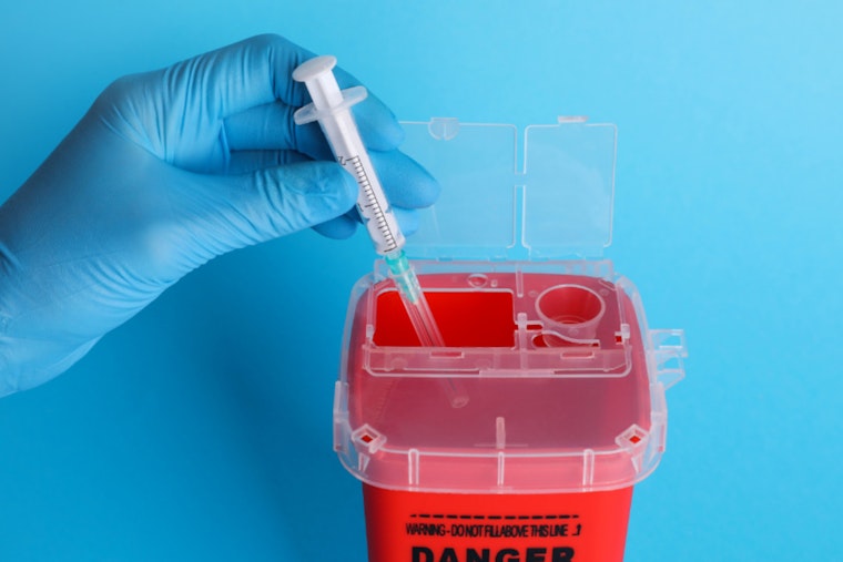 Used Needles Are Crashing Phoenix’s Recycling Line, City Warns