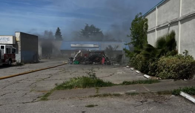 Vacant Santa Clara Strip Blaze Shuts Down El Camino Real